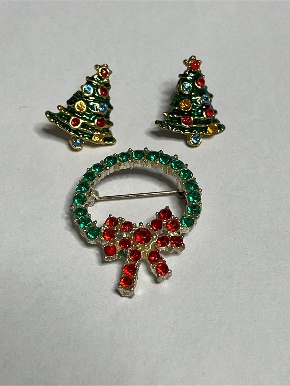 Festive Green Red Crystal Christmas Tree Earrings and Wreath Crystal Brooch Set